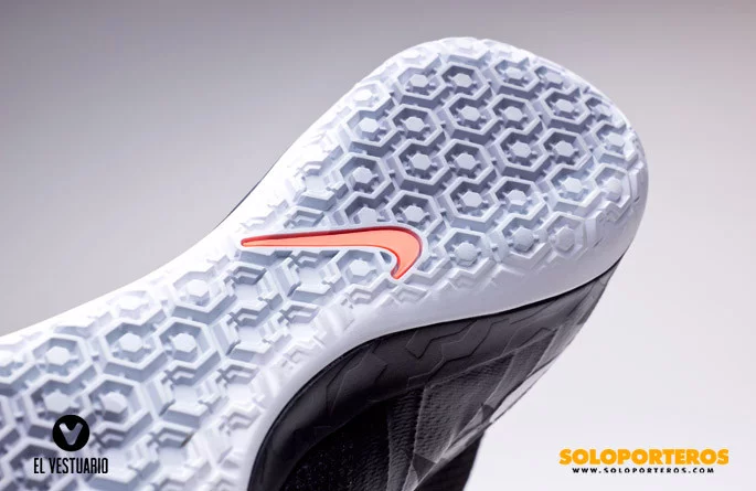 post card Nike-MercurialX-Proximo IC (14).webp